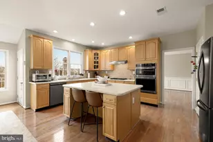 43592 Lucketts Bridge Cir, Ashburn, VA 20148 - Photo 21