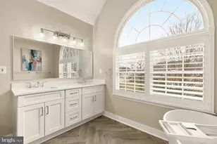 43592 Lucketts Bridge Cir, Ashburn, VA 20148 - Photo 41