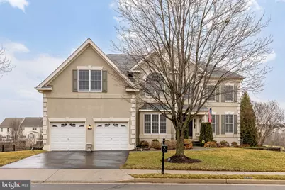 43592 Lucketts Bridge Circle, Ashburn, VA 20148 - Photo 3