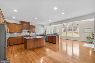 41712 Wakehurst Pl, Leesburg, VA 20176 - Photo 15