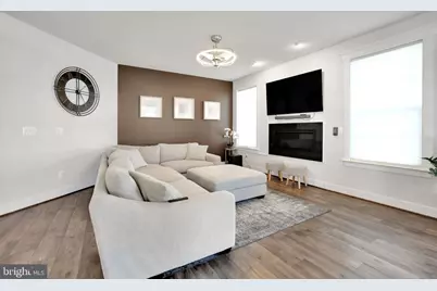 17904 Ridgewood Place, Round Hill, VA 20141 - Photo 17