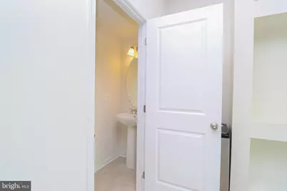 24972 Glasgow Heights Terrace, Chantilly, VA 20152 - Photo 29