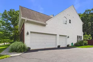 22527 Forest Run Dr, Ashburn, VA 20148 - Photo 5