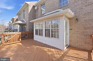 21113 Chandler Ct, Sterling, VA 20164 - Photo 23