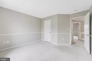 21765 Tottenham Hale Ct, Sterling, VA 20166 - Photo 23