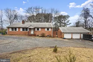 15651 Berlin Turnpike, Hillsboro, VA 20132 - Photo 1