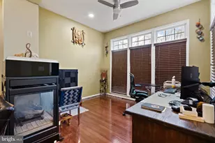 21947 Windy Oaks Square, Broadlands, VA 20148 - Photo 23