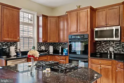 21947 Windy Oaks Square, Broadlands, VA 20148 - Photo 19