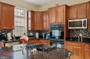 21947 Windy Oaks Square, Broadlands, VA 20148 - Photo 19