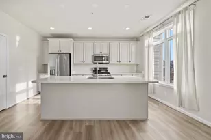 1010 Ribbon Limestone Terrace SE, Leesburg, VA 20175 - Photo 19