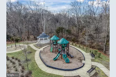 1010 Ribbon Limestone Terrace SE, Leesburg, VA 20175 - Photo 7