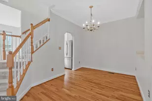 20572 Willoughby Square, Sterling, VA 20165 - Photo 9