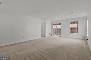 20572 Willoughby Square, Sterling, VA 20165 - Photo 33