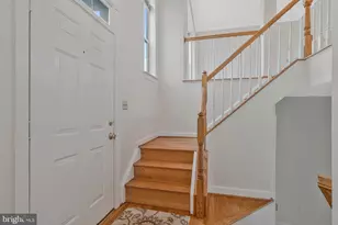 20572 Willoughby Square, Sterling, VA 20165 - Photo 3