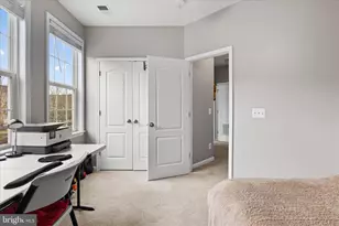 24546 Byrne Meadow Square, Aldie, VA 20105 - Photo 23