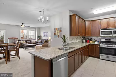 24546 Byrne Meadow Square, Aldie, VA 20105 - Photo 13