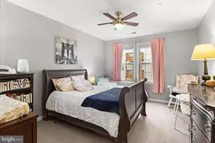 24546 Byrne Meadow Square, Aldie, VA 20105 - Photo 17