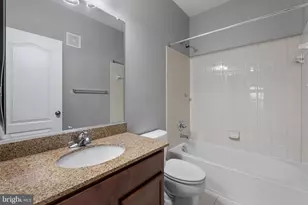 24546 Byrne Meadow Square, Aldie, VA 20105 - Photo 37