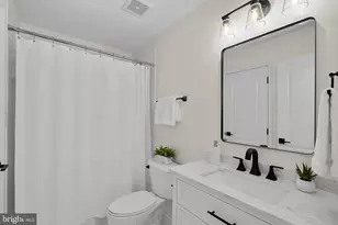 20500 Tappahannock Pl, Sterling, VA 20165 - Photo 49