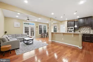 42634 Offenham Terrace, Chantilly, VA 20152 - Photo 9