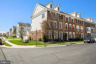 42469 Redstone Terrace, Brambleton, VA 20148 - Photo 5