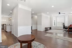 1018 Laconian St SE, Leesburg, VA 20175 - Photo 9