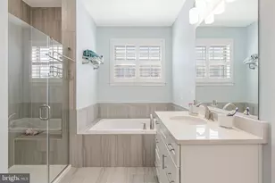 42881 Littlehales Terrace, Ashburn, VA 20148 - Photo 13