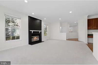 20811 Fenwick Drive, Ashburn, VA 20147 - Photo 17