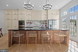 18441 Lanier Island Square, Leesburg, VA 20176 - Photo 5