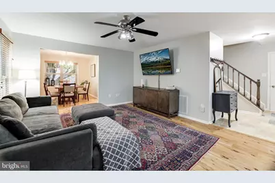 22 Newland Court, Sterling, VA 20165 - Photo 7