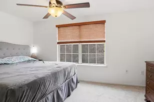 14 Marian Ct, Sterling, VA 20165 - Photo 11