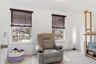 14 Marian Ct, Sterling, VA 20165 - Photo 13