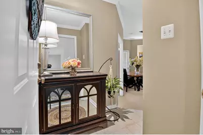 678 Gateway Drive SE #912, Leesburg, VA 20175 - Photo 5