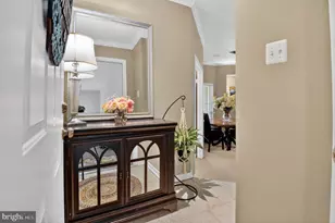 678 Gateway Dr SE, Leesburg, VA 20175 - Photo 5