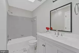 47807 Blockhouse Point Pl, Sterling, VA 20165 - Photo 31