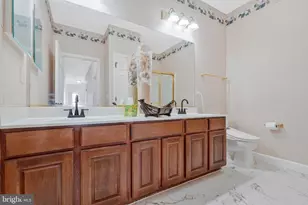 47807 Blockhouse Point Pl, Sterling, VA 20165 - Photo 47