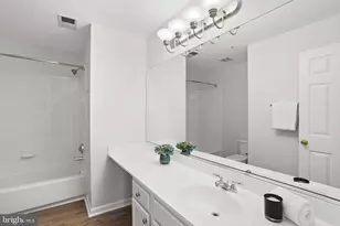 46622 Drysdale Terrace, Sterling, VA 20165 - Photo 11