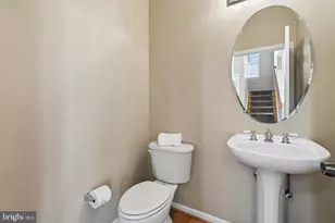 43110 Barons St, Chantilly, VA 20152 - Photo 27