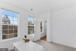 1596 Kinnaird Terrace NE, Leesburg, VA 20176 - Photo 5