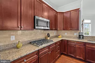 23248 Hickox Dr, Brambleton, VA 20148 - Photo 29