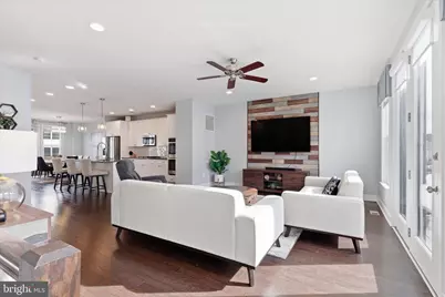 25429 Hartland Orchard Terrace, Chantilly, VA 20152 - Photo 13