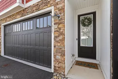 25429 Hartland Orchard Terrace, Chantilly, VA 20152 - Photo 5