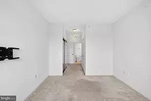 19355 Cypress Ridge Terrace, Leesburg, VA 20176 - Photo 37