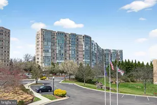 19355 Cypress Ridge Terrace, Leesburg, VA 20176 - Photo 1