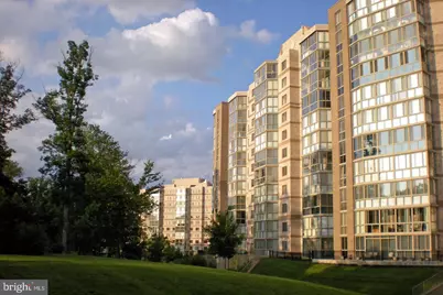 19355 Cypress Ridge Terrace #1122, Leesburg, VA 20176 - Photo 3