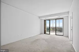 19355 Cypress Ridge Terrace, Leesburg, VA 20176 - Photo 11