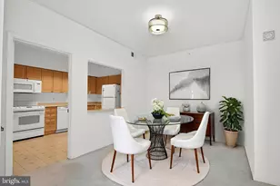 19355 Cypress Ridge Terrace, Leesburg, VA 20176 - Photo 13