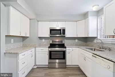 34 Palmer Court, Sterling, VA 20165 - Photo 9