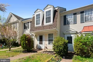 34 Palmer Ct, Sterling, VA 20165 - Photo 3