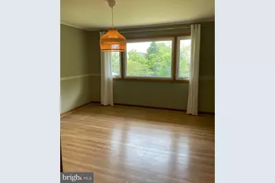 21 E Loudoun Street, Round Hill, VA 20141 - Photo 9